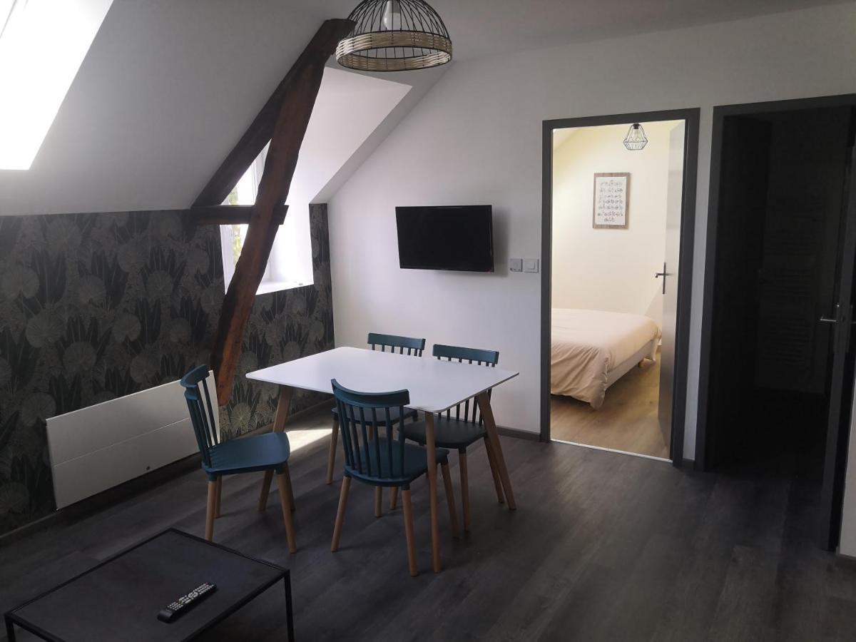 Paver Apartment Châteauroux