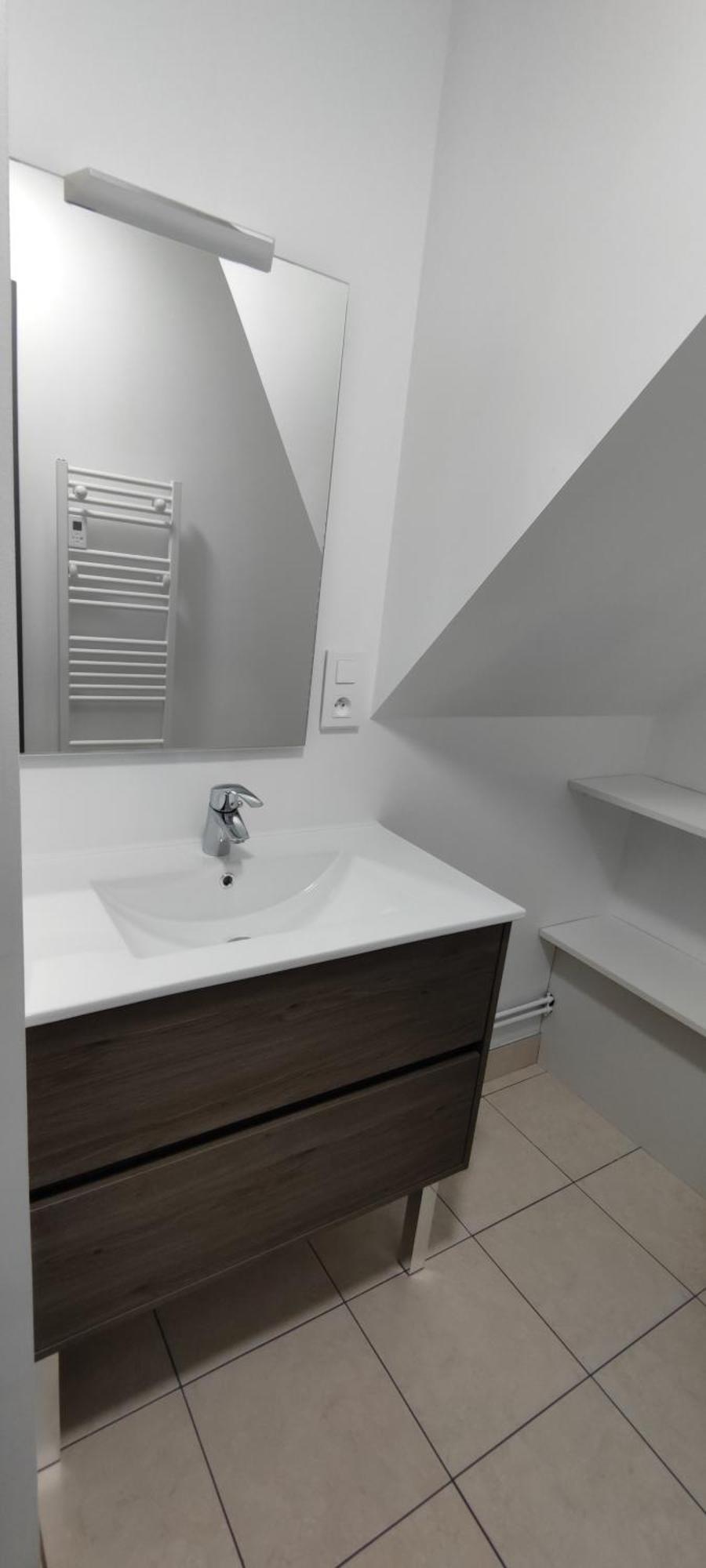 Paver Apartment Châteauroux